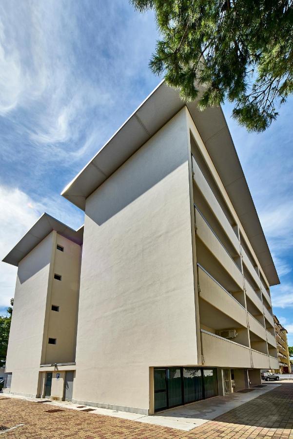 Residence Columbia บิบิโอเน ภายนอก รูปภาพ