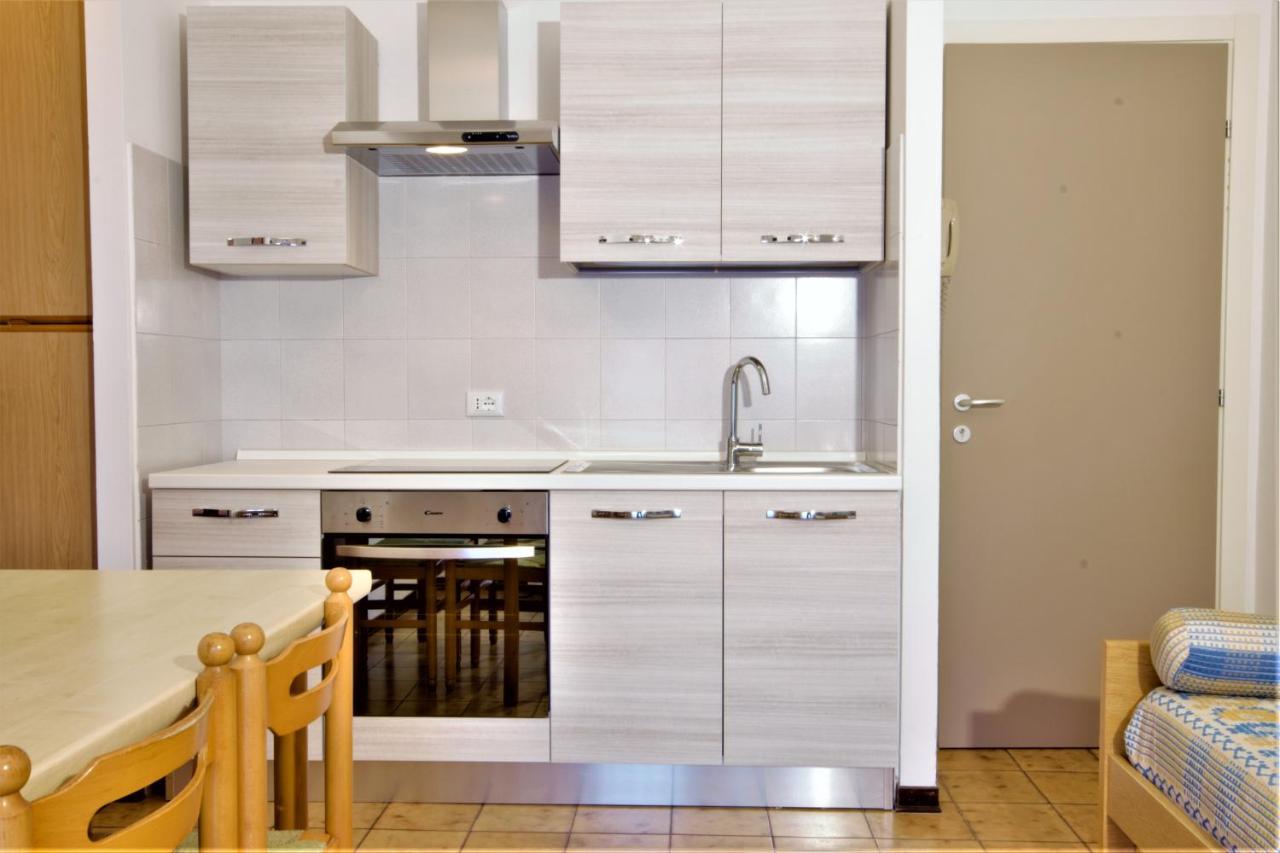 Residence Columbia บิบิโอเน ภายนอก รูปภาพ