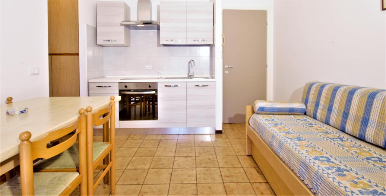 Residence Columbia บิบิโอเน ภายนอก รูปภาพ