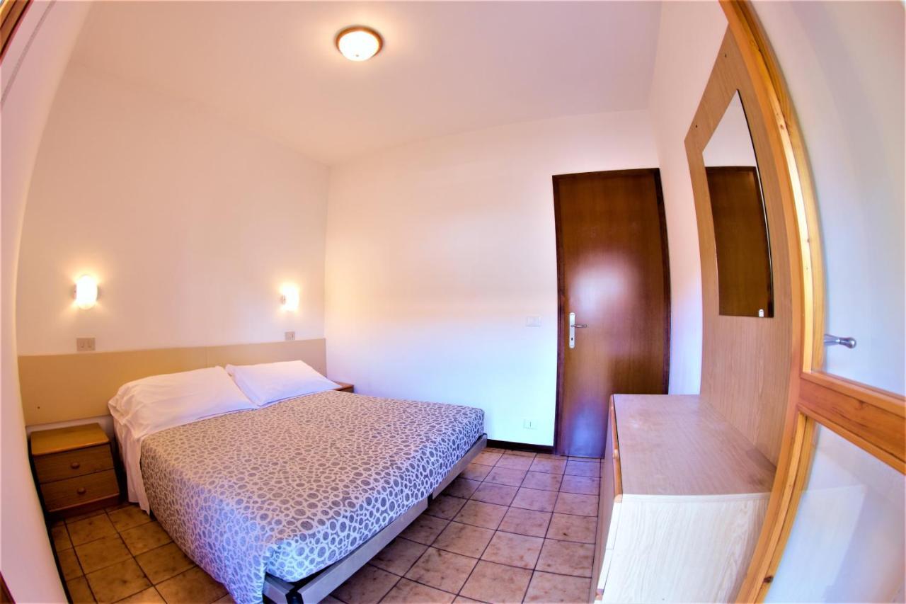 Residence Columbia บิบิโอเน ภายนอก รูปภาพ