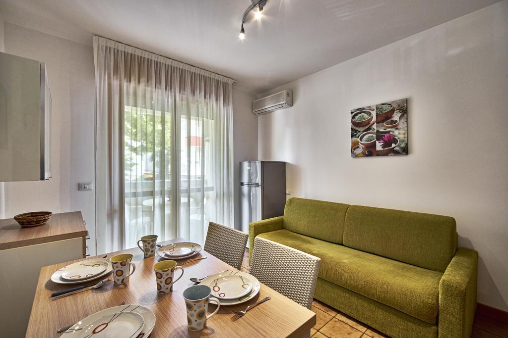 Residence Columbia บิบิโอเน ภายนอก รูปภาพ
