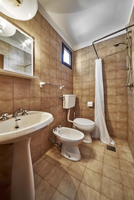 Residence Columbia บิบิโอเน ภายนอก รูปภาพ
